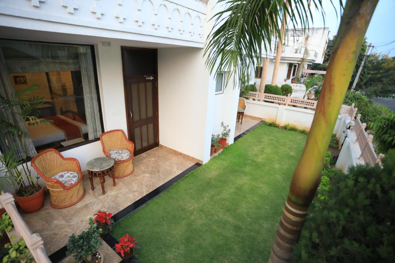Harnava Haveli By Vista Rooms ชัยปุระ ภายนอก รูปภาพ
