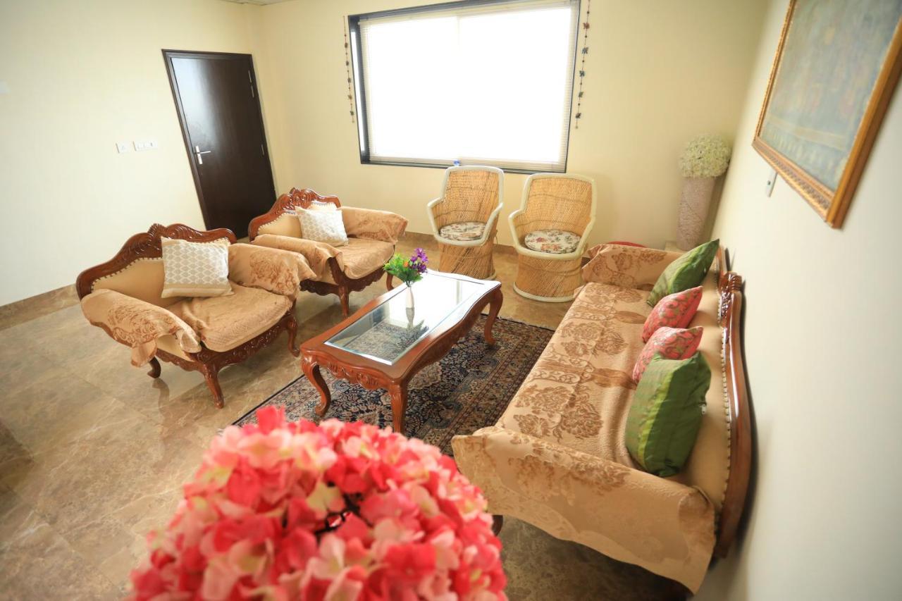 Harnava Haveli By Vista Rooms ชัยปุระ ภายนอก รูปภาพ