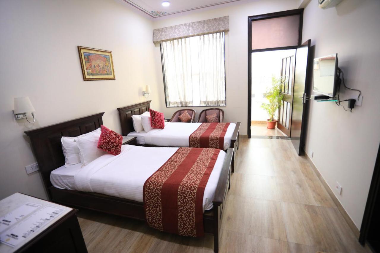 Harnava Haveli By Vista Rooms ชัยปุระ ภายนอก รูปภาพ